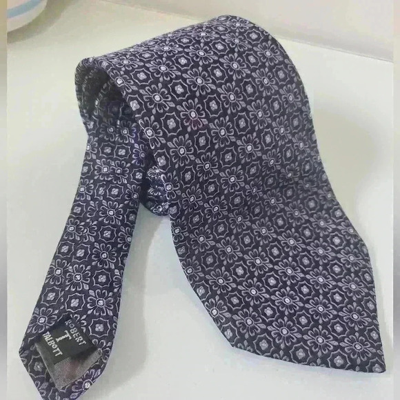 ROBERT TALBOTT best of class purple flowered tie. 100% hand sewn silk. - Picture 2 of 7